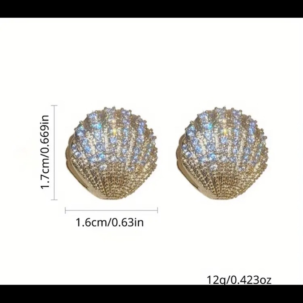 18k Gold Plated Sea Shell Earrings - Picture 5 of 5